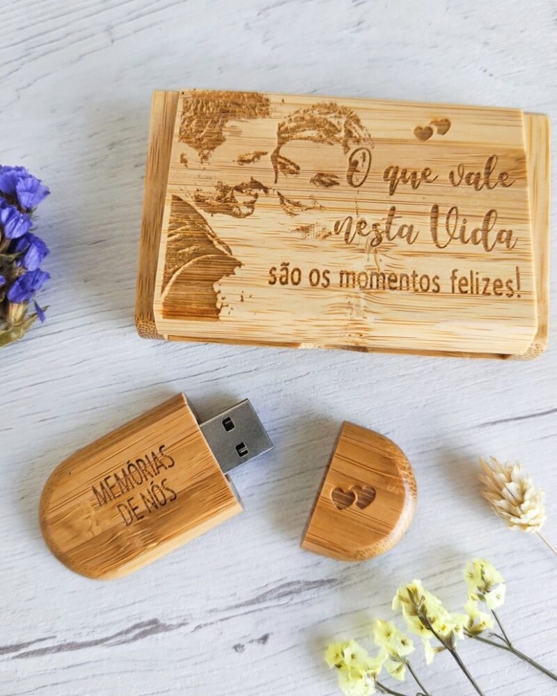 Pen USB Personalizada em Madeira